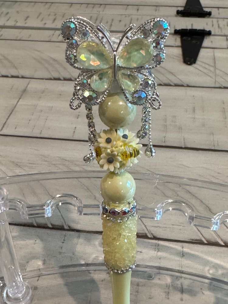 Gorgeous Yellow Butterly Beaded Pen